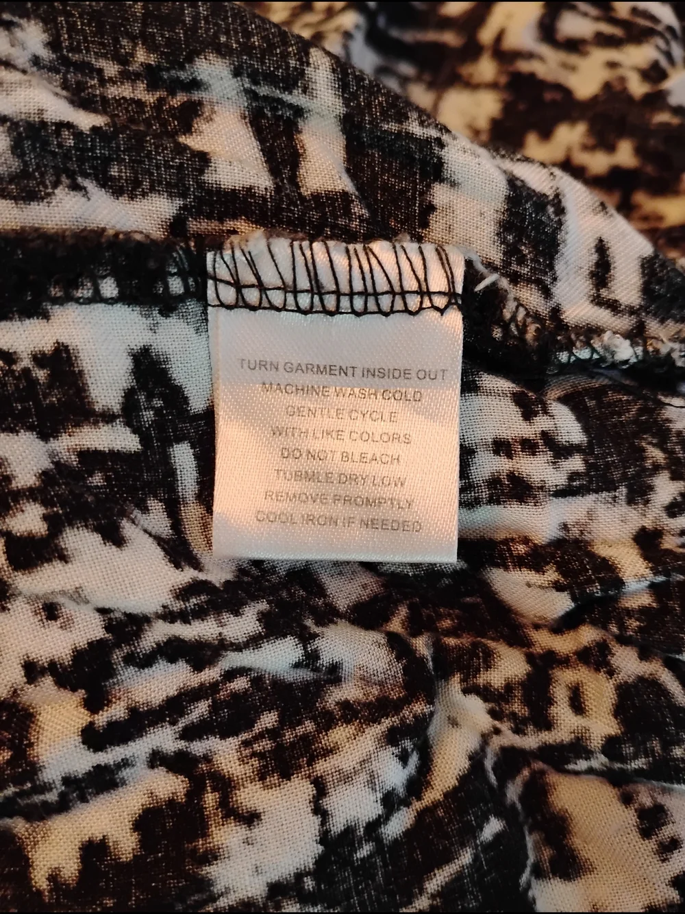 High-Waist Black & White‎ Printed Women's Shorts